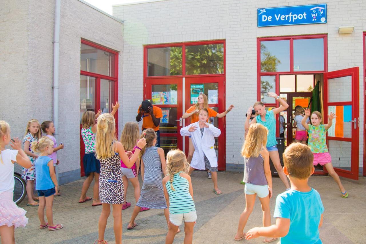 Camping De Duinhoeve Chalet Vogel Not For Companies Nieuw-Haamstede Exterior photo